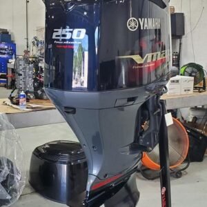 2017 Yamaha VMAX SHO 250 HP 4-Stroke 20" Shaft - Alpha Marine Outboards