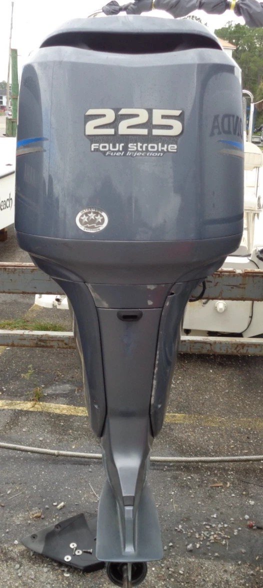 **SOLD** FRESH WATER 2005 YAMAHA 225HP 25" 4 FOUR STROKE OUTBOARD BOAT MOTOR f225 499 HRS — Used Outboards