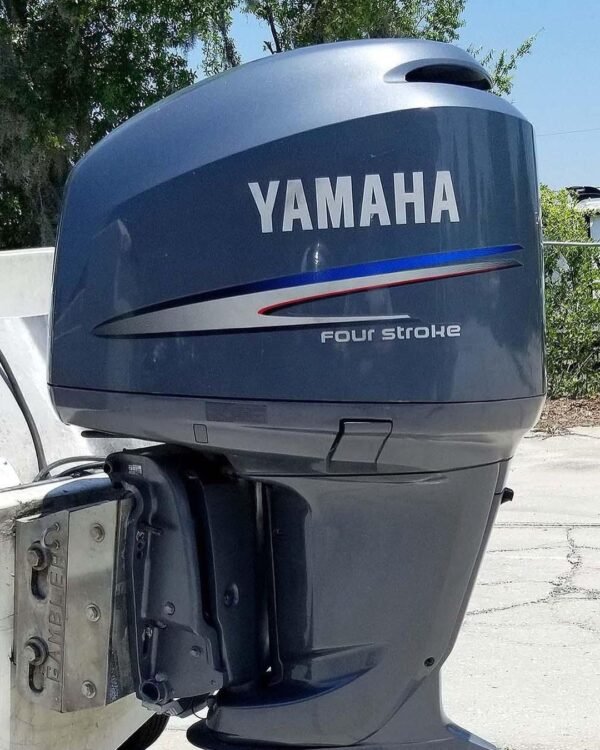 Twin 2006 Yamaha 250 HP 4-Stroke 25" Outboard Motors - Alpha Marine Outboards