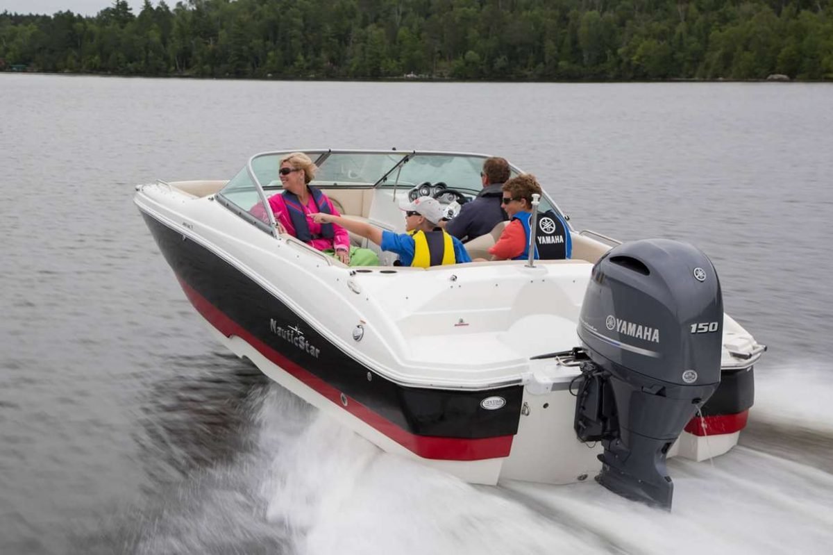 Yamaha In-Line 4 150HP - 25" Shaft, 2022 Model